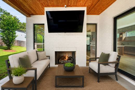 Outdoor Living — 1192 Bernadette Lane NE